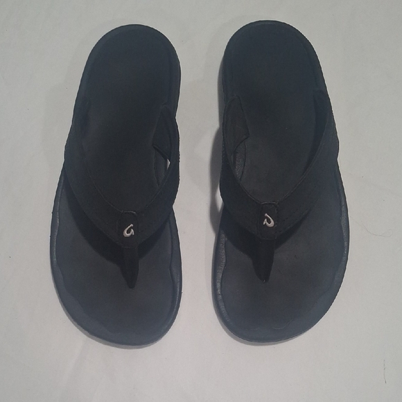 OluKai Women's Black Women's Sandals Size 9 - Picture 1 of 8